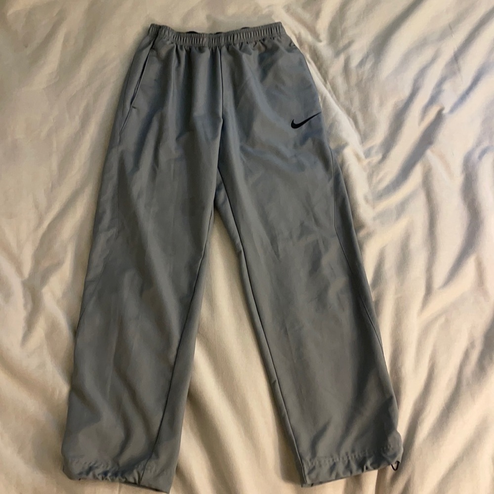 NIKE Gray Dri-Fit Sweatpants (M)